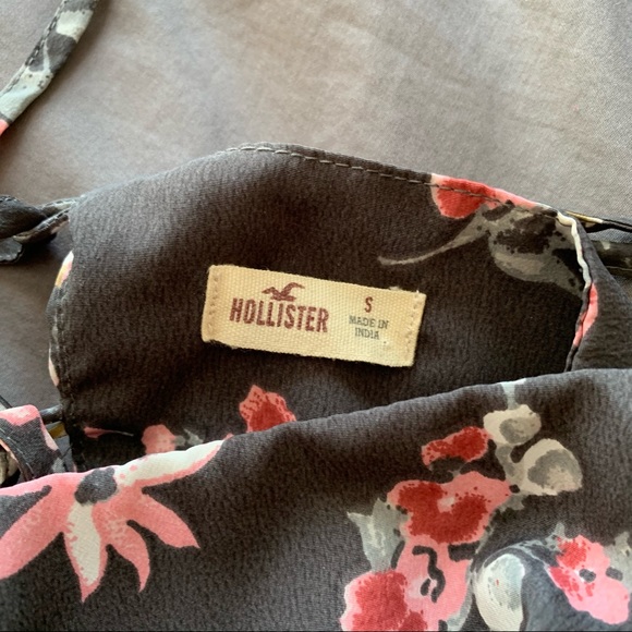 Backless Floral Dress - Picture 5 of 5